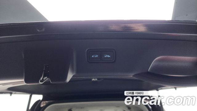Hyundai Staria 2022 — photo 32