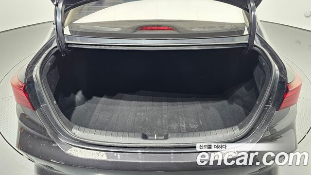 Kia K3 2022 — photo 24