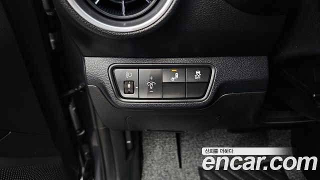 Kia K3 2022 — photo 27