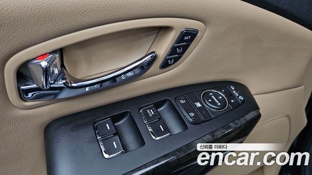 Kia Canival 2019 — photo 13