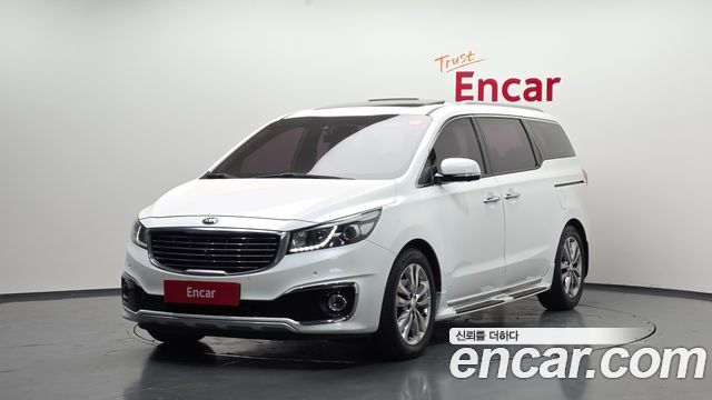Kia Canival 2018 — photo 1