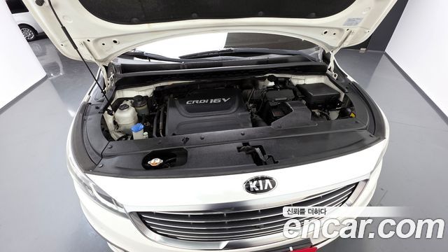 Kia Canival 2018 — photo 6