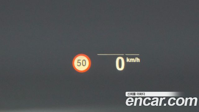BMW 7-Series 2021 — photo 20