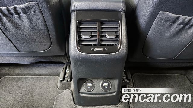 Kia K7 2020 — photo 27
