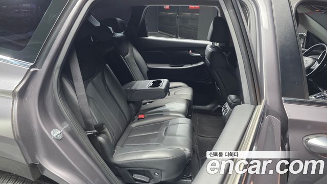 Hyundai Santafe 2021 — photo 17