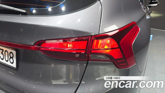 Hyundai Santafe 2021 — photo 9