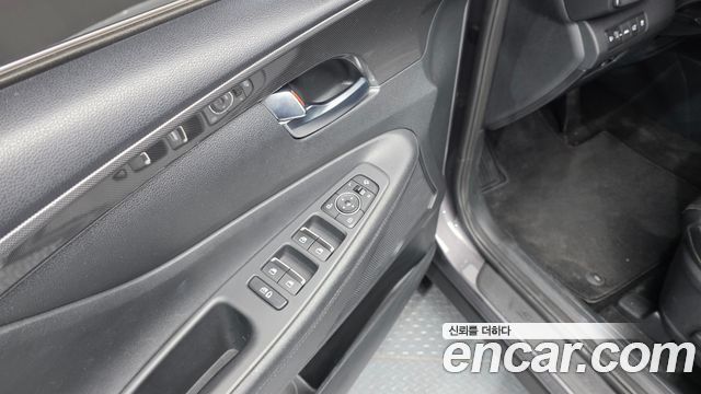 Hyundai Santafe 2021 — photo 29