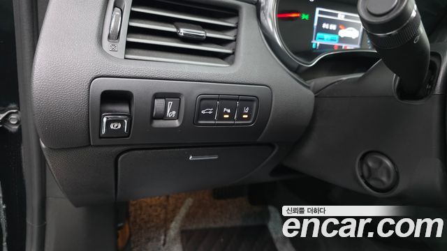 Chevrolet Korea Impala 2017 — photo 13