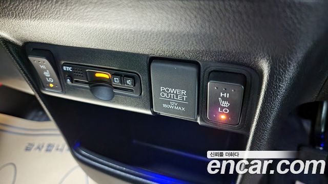 Honda N-BOX 2016 — photo 12