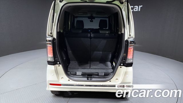 Honda N-BOX 2016 — photo 20