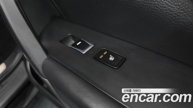 Hyundai Grandeur 2015 — photo 18