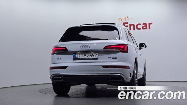 Audi Q5 2021 — photo 4