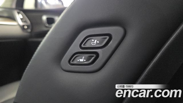 Kia Sorento 2022 — photo 25