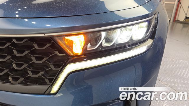 Kia Sorento 2022 — photo 8