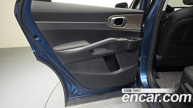 Kia Sorento 2022 — photo 15