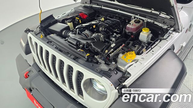 Jeep Gladiator 2023 — photo 6
