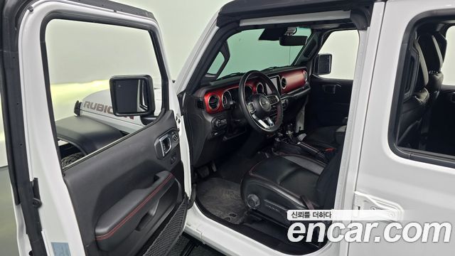 Jeep Gladiator 2023 — photo 11
