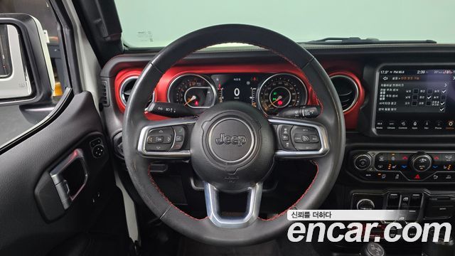 Jeep Gladiator 2023 — photo 13