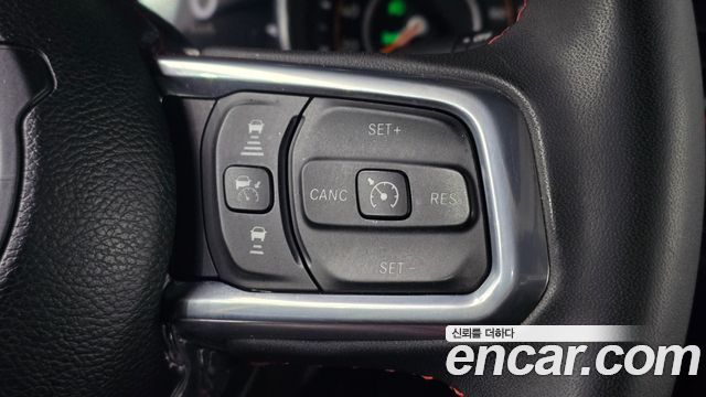 Jeep Gladiator 2023 — photo 17