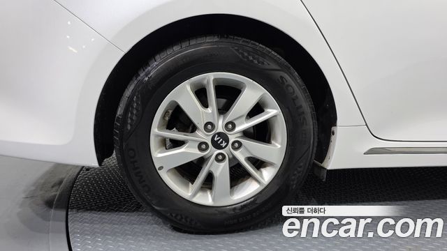 Kia K5 2016 — photo 5