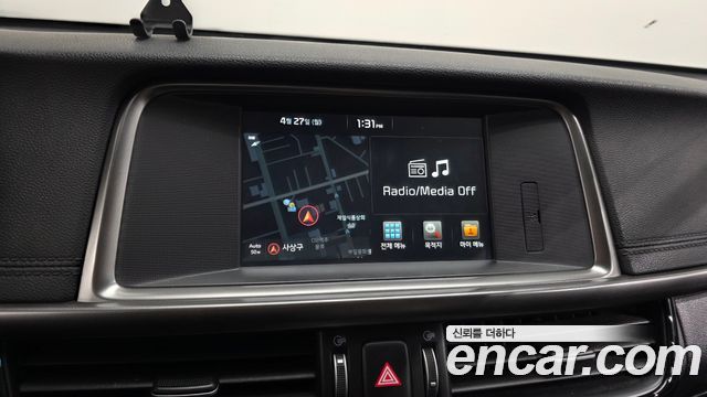 Kia K5 2016 — photo 14