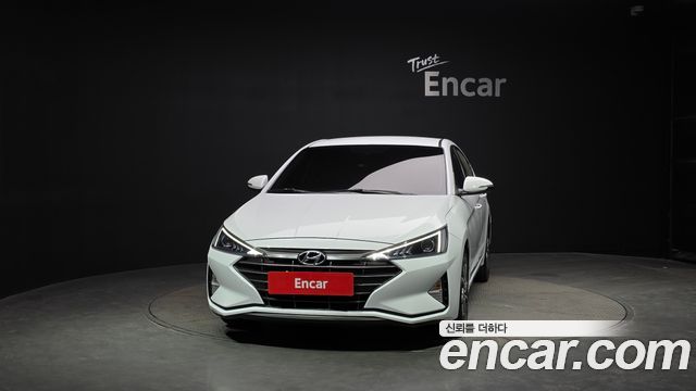 Hyundai AVANTE 2019 — photo 3