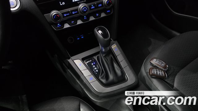 Hyundai AVANTE 2019 — photo 9