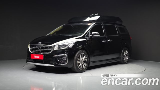 Kia Canival 2019 — photo 1