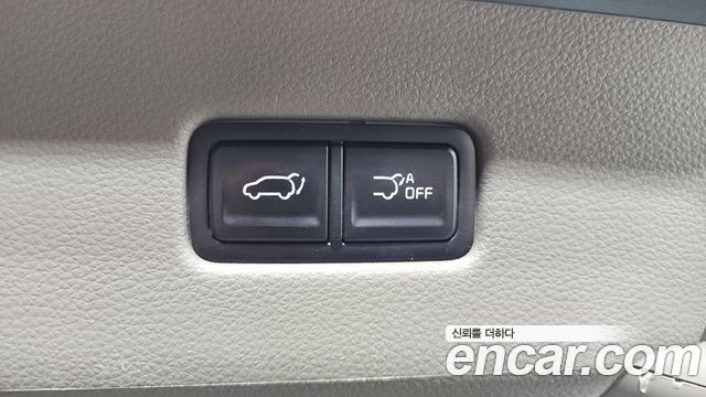 Kia Canival 2022 — photo 12