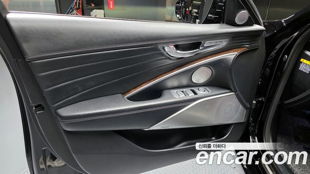 Kia K9 2021 — photo 15