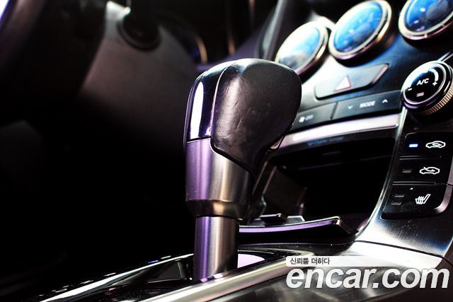 Hyundai Genesis 2012 — photo 9