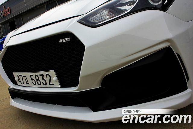 Hyundai Genesis 2012 — photo 17