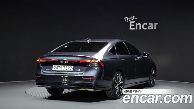 Honda Accord 2023 — photo 2