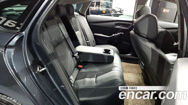 Honda Accord 2023 — photo 17