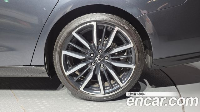 Honda Accord 2023 — photo 7