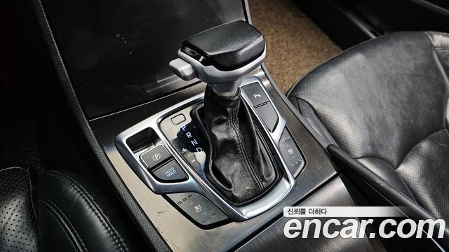 Hyundai Grandeur 2015 — photo 9