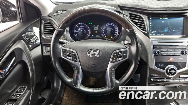 Hyundai Grandeur 2015 — photo 14