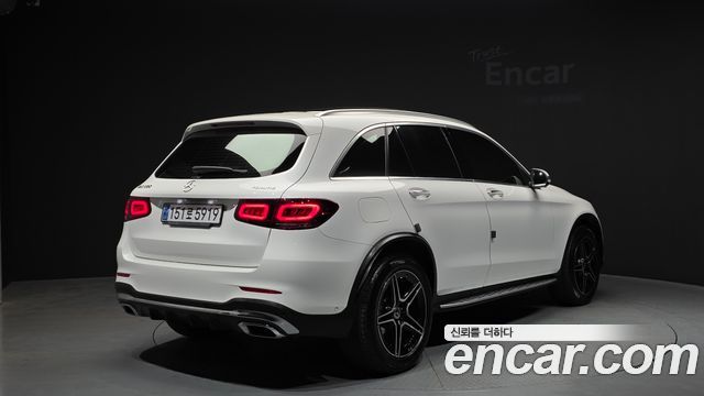 Mercedes-Benz GLC-Class 2022 — photo 2