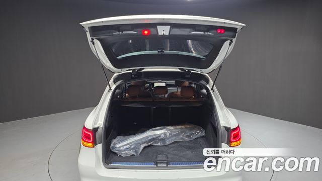 Mercedes-Benz GLC-Class 2022 — photo 23