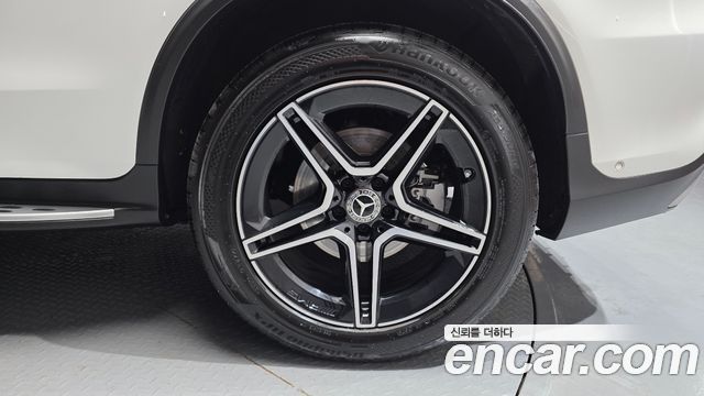 Mercedes-Benz GLC-Class 2022 — photo 7