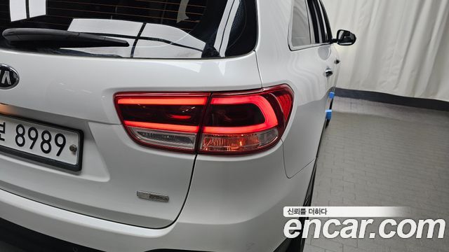 Kia Sorento 2015 — photo 9
