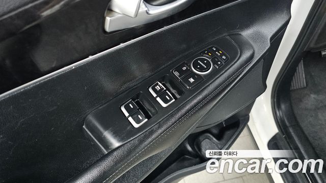 Kia Sorento 2015 — photo 27