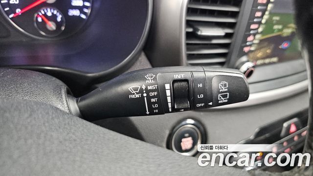 Kia Sorento 2015 — photo 28