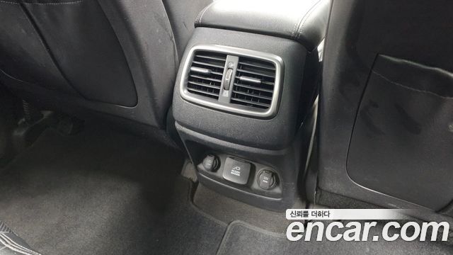 Kia Sorento 2015 — photo 30