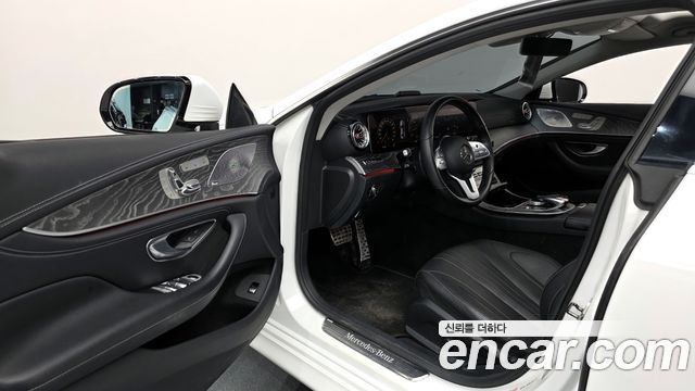 Mercedes-Benz CLS-Class 2019 — photo 13