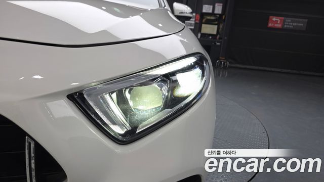 Mercedes-Benz CLS-Class 2019 — photo 8