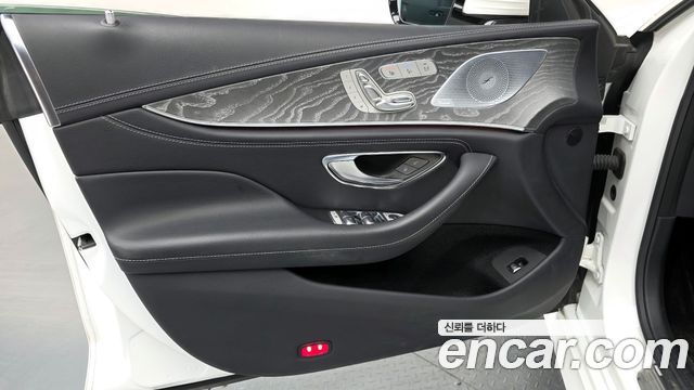Mercedes-Benz CLS-Class 2019 — photo 14