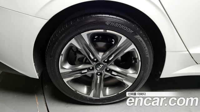 Kia K5 2020 — photo 5
