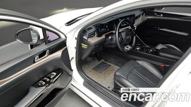Kia K5 2020 — photo 12