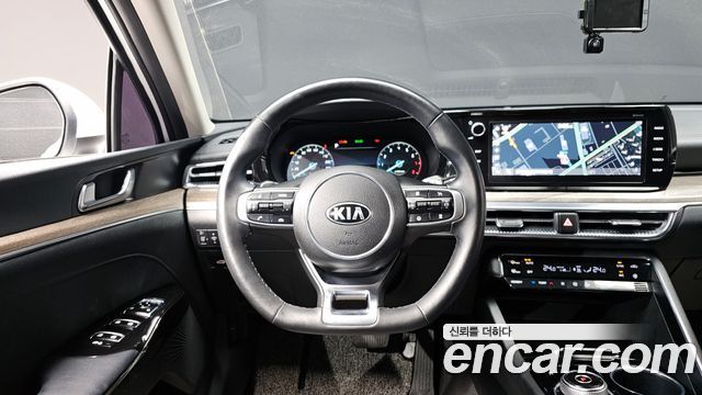 Kia K5 2020 — photo 13